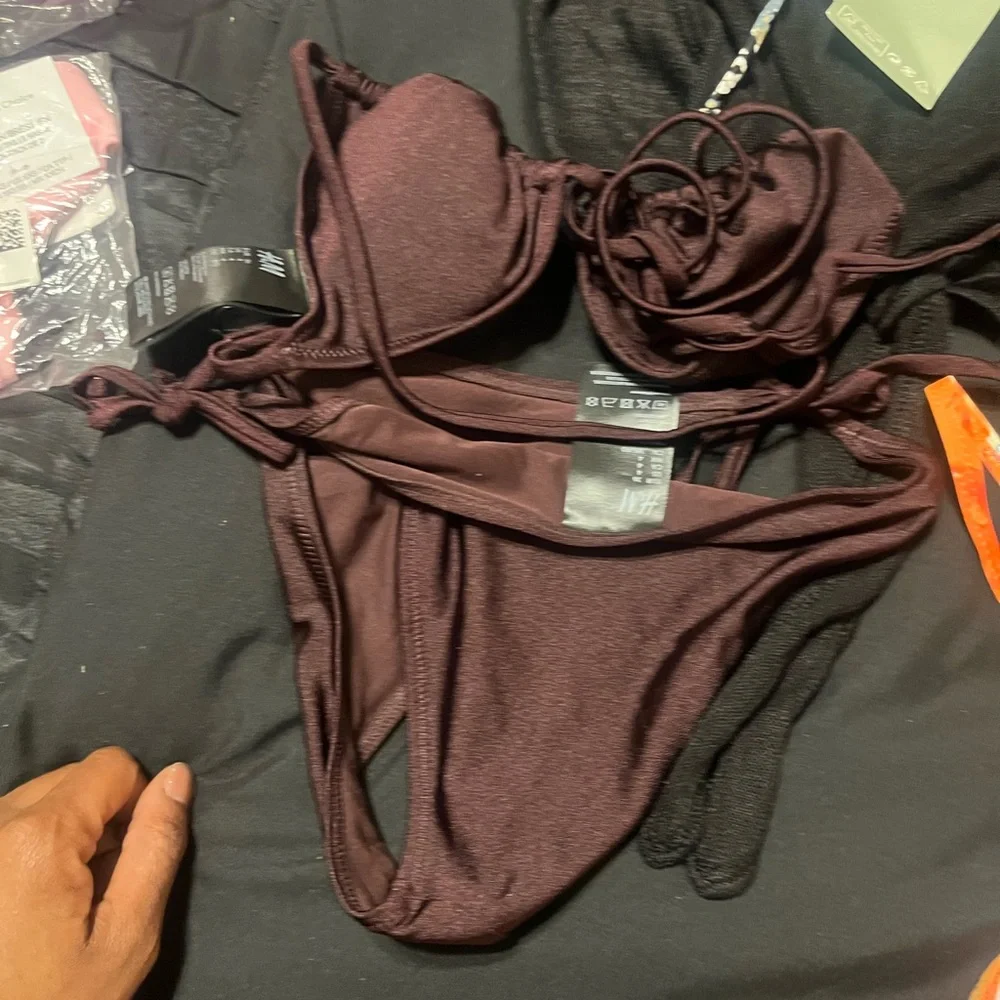 Colorful Bikini Set Collection - Picture 4 of 11